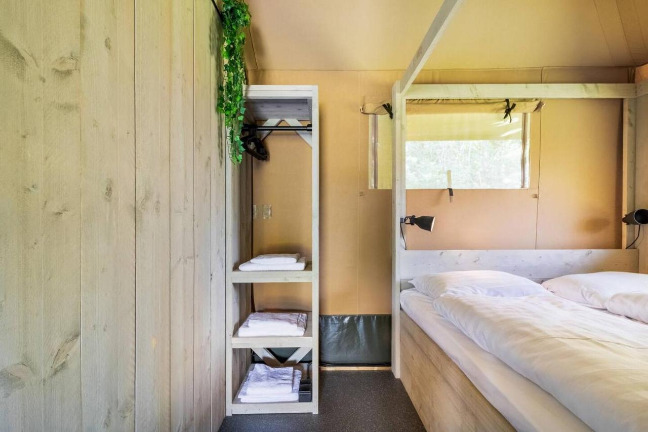 Glamping Lodge With Eco-Wellness Zeewolde Exterior photo
