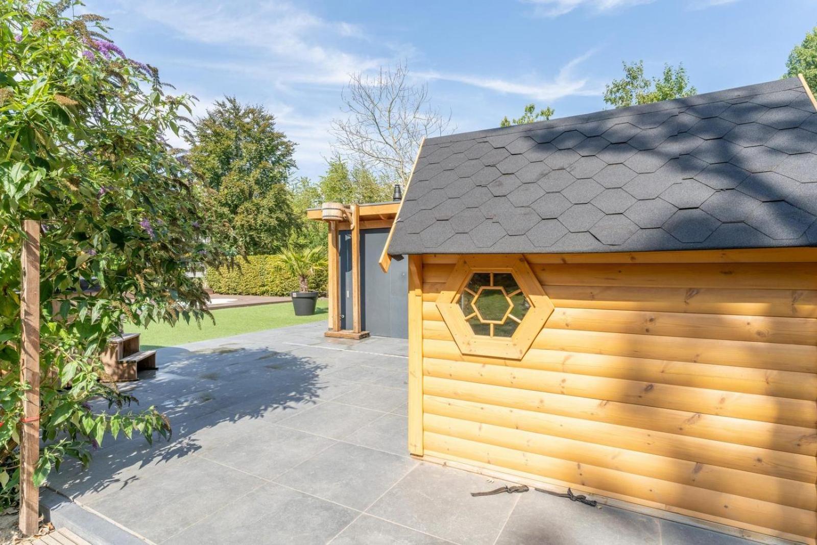 Glamping Lodge With Eco-Wellness Zeewolde Exterior photo