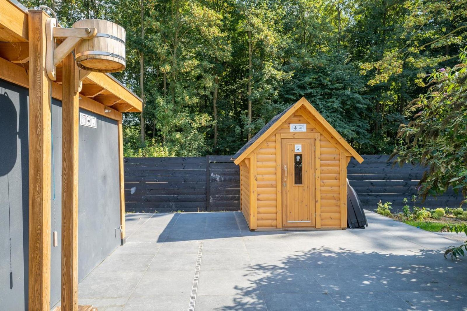 Glamping Lodge With Eco-Wellness Zeewolde Exterior photo
